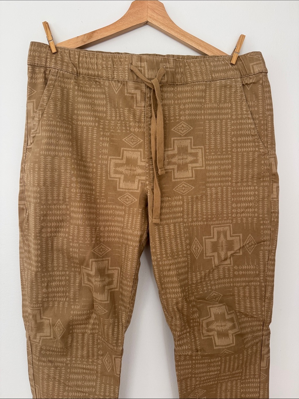Pendleton Tan Geometric Drawstring Chinos